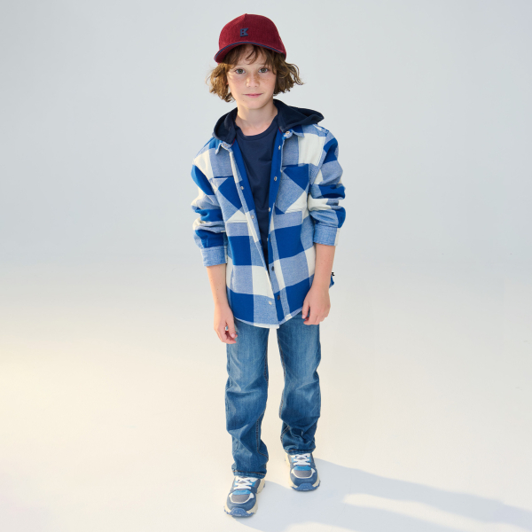 قميص خارجي مربعات بغطاء رأس قابل للإزالة باللون الأزرق للأولاد